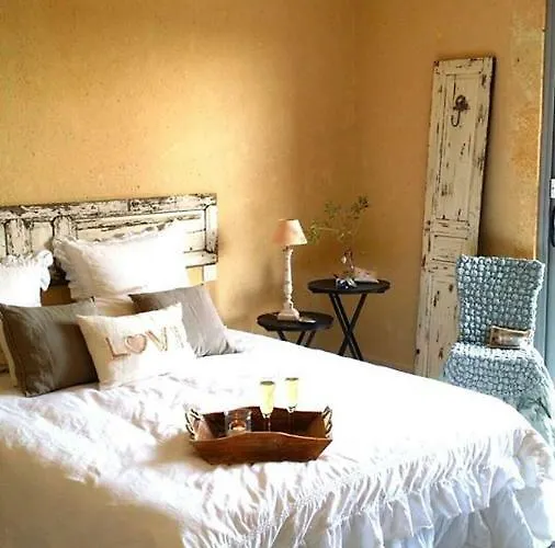 Fontaine De Cerier 3*