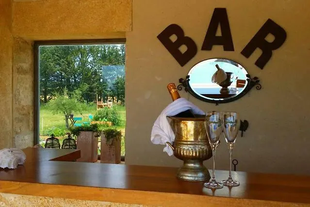 Fontaine De Cerier Frühstückspension Castillon-du-Gard