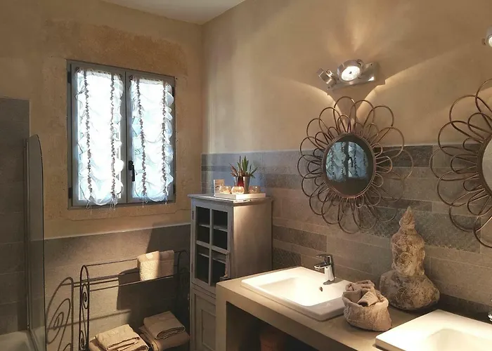 Fontaine De Cerier Frühstückspension